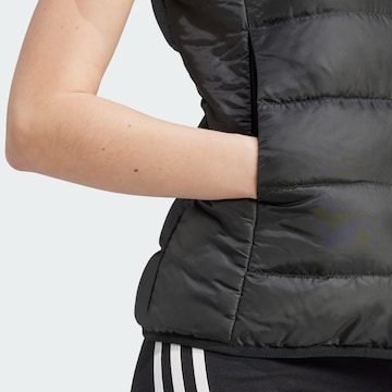 ADIDAS SPORTSWEAR Γιλέκο 'Essentials' σε μαύρο