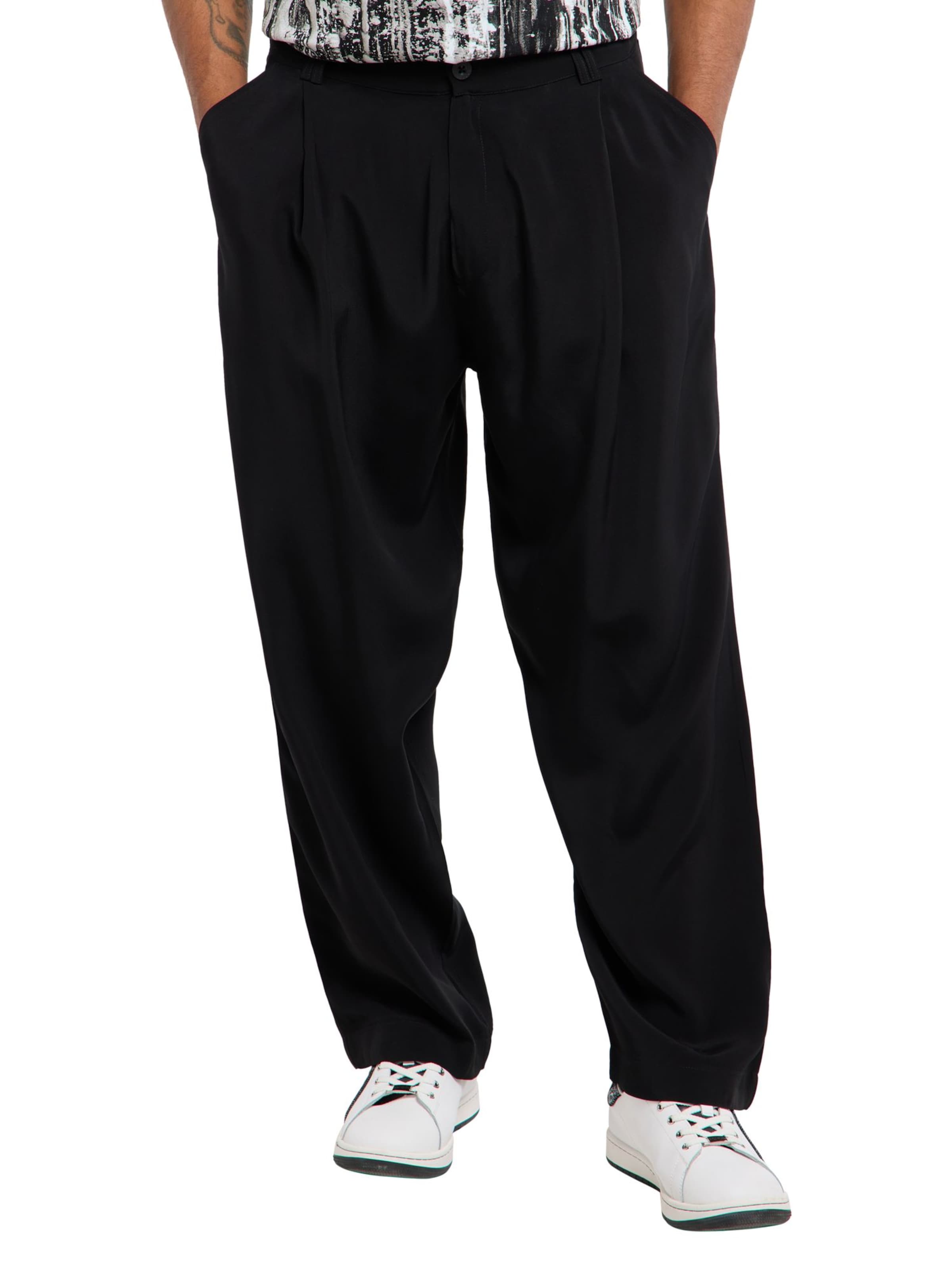 Carlo Colucci Regular Trousers 'Fasolt' in Black: front