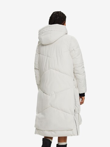 Manteau d’hiver ESPRIT en blanc
