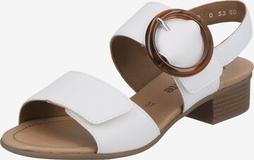 REMONTE Sandals in White: front