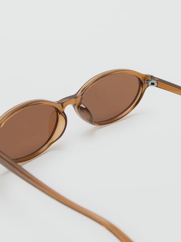 Ochelari de soare 'FARA' de la MANGO pe maro