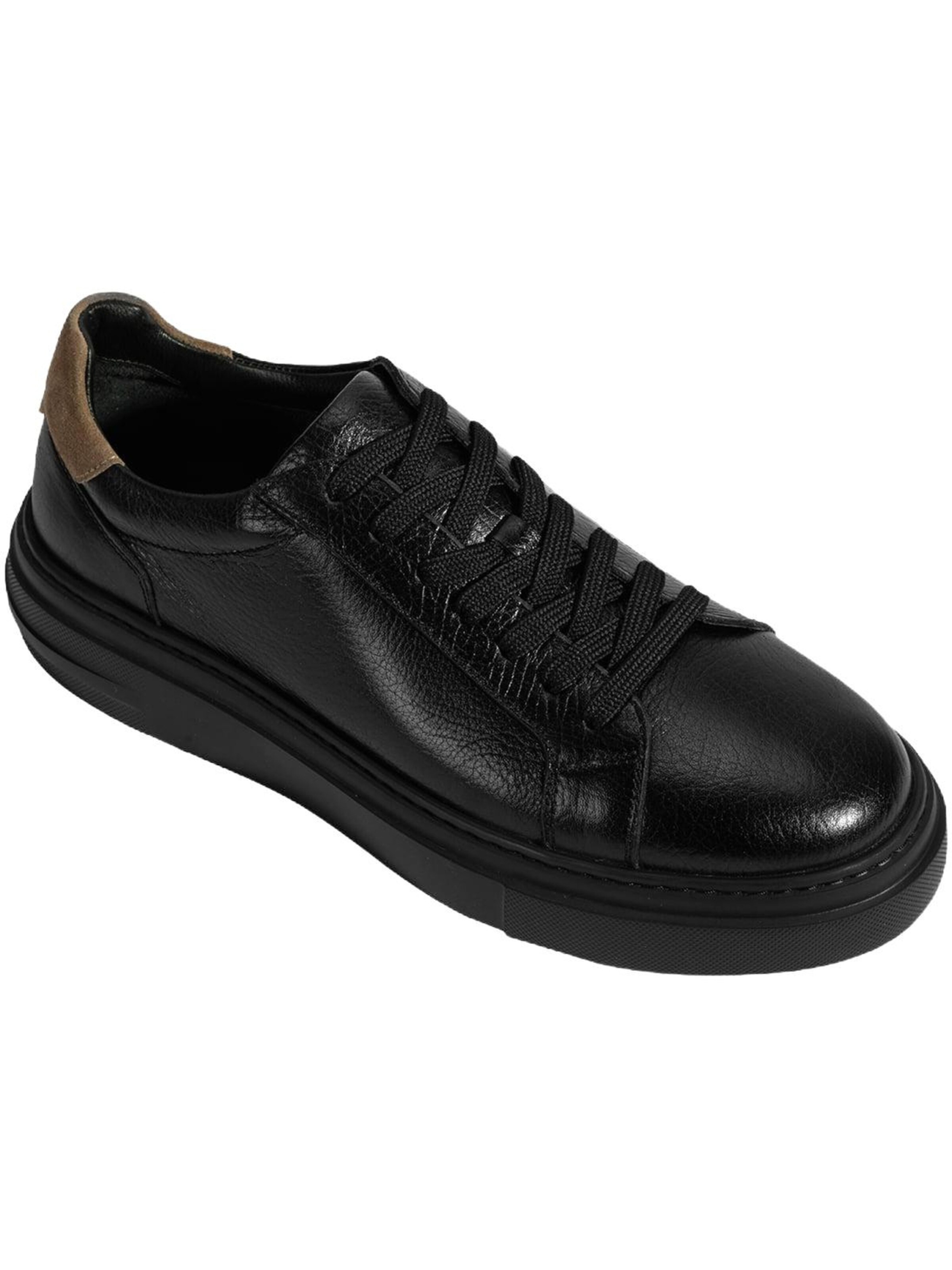 Desa Platform trainers in Black