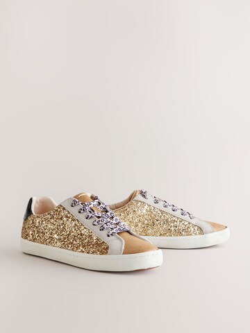 Sneaker bassa di Next in oro