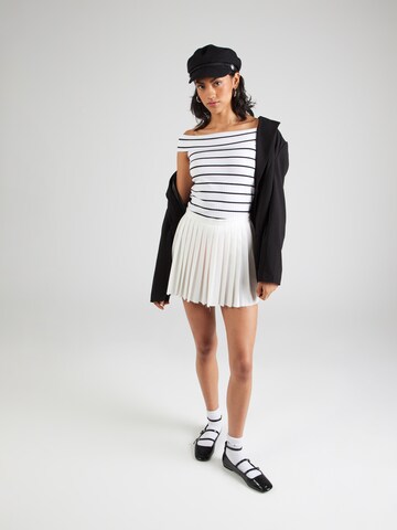 Haut 'PCMARGO' PIECES en blanc