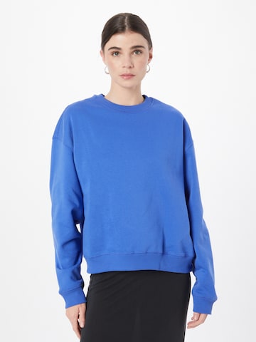 Sweat-shirt 'Essence Standard' WEEKDAY en bleu : devant