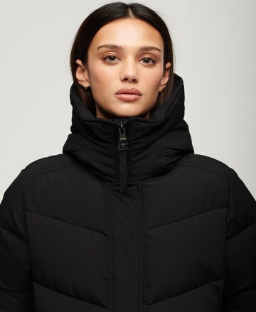 Superdry Winterparka 'City Chevron' in Schwarz