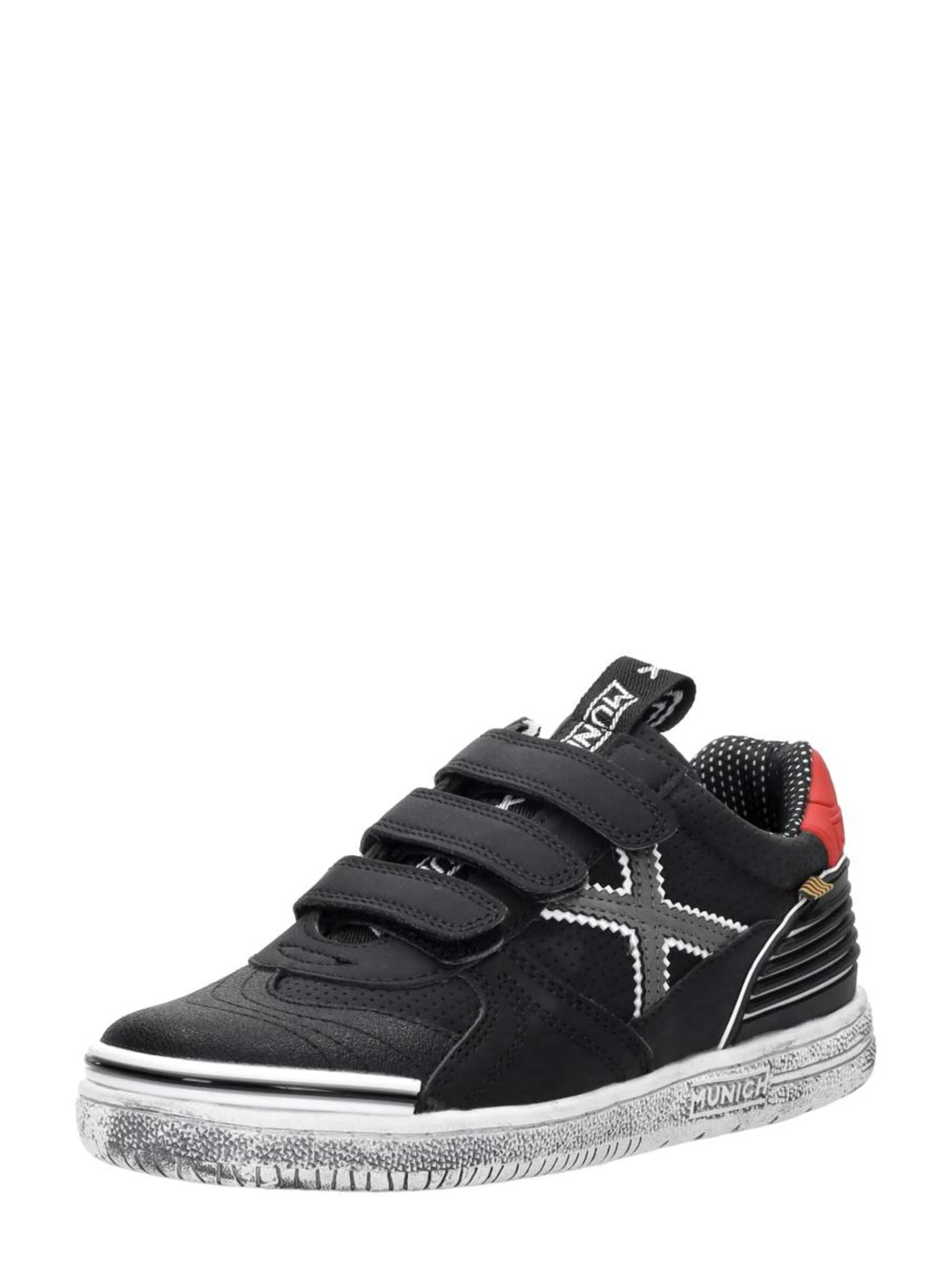 MUNICH Sneakers 'Klittenband Laag' in Zwart