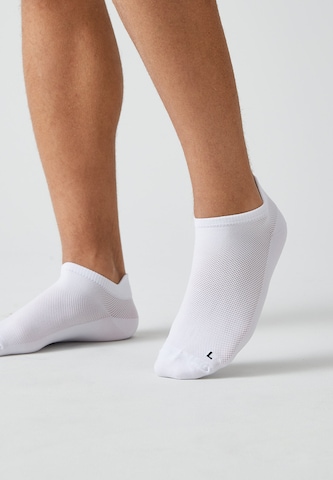 SNOCKS Ankle Socks in White