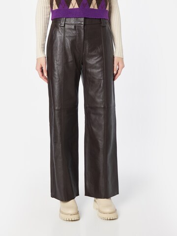 SECOND FEMALE Regular Pants 'Letho' in Brown: front