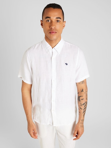 Abercrombie & Fitch Regularny krój Koszula 'FEB4' w kolorze biały: przód