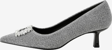 Pumps de la Next pe gri: față