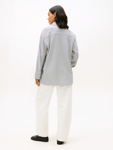 Chemisier TOMMY HILFIGER en blanc