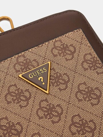 GUESS Portemonnaie 'Milano' in Beige