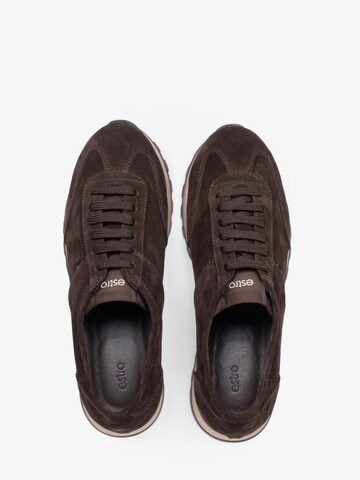Estro Sneakers '371-640-15' in Brown