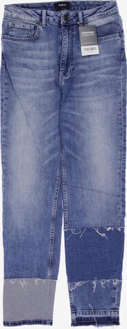 tigha Jeans in 27-28 in Blue: front
