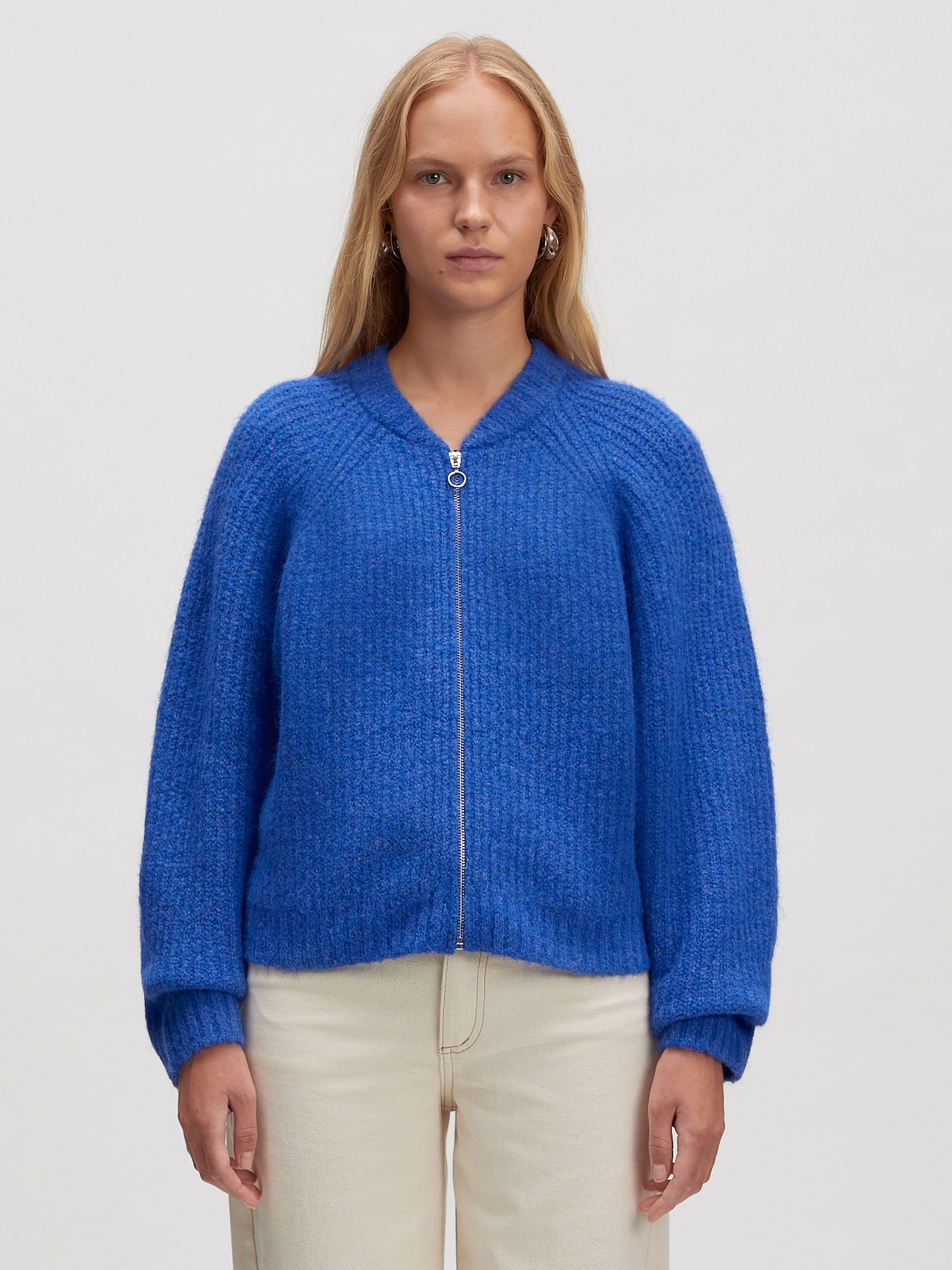 EDITED Produkte Strickjacke 'Rani' blau