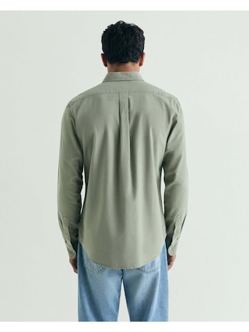 Coupe regular Chemise ' ' Scalpers en vert
