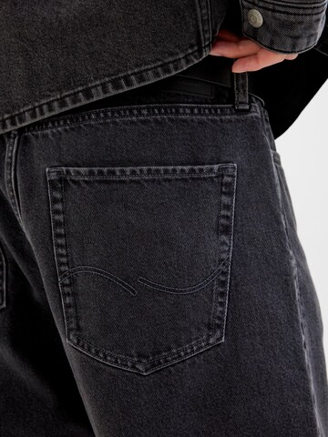 JACK & JONES Baggy Džíny 'JJIAlex' – černá