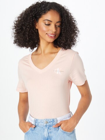 Tricou de la Calvin Klein Jeans pe roz: față