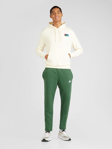 Nike Sportswear Štandardný strih Nohavice 'CLUB FLEECE' - Zelená