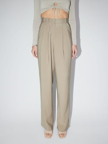 LeGer by Lena Gercke Pleat-Front Pants 'Draco' in Brown: front