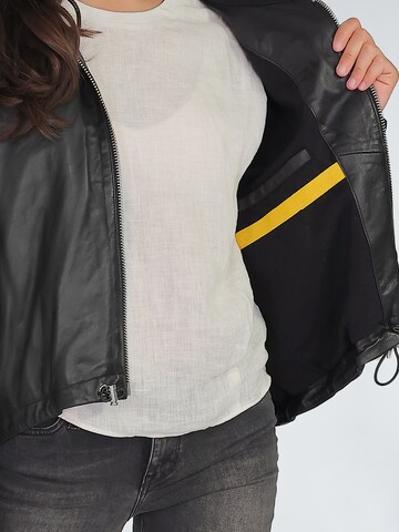 Maze Between-Season Jacket in Black