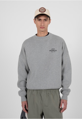 Sweat-shirt 'Vortex' Prohibited en gris : devant