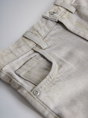 The Set Baggy Jeans i grå