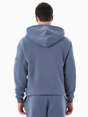 Organication Sweatjacke in Blau