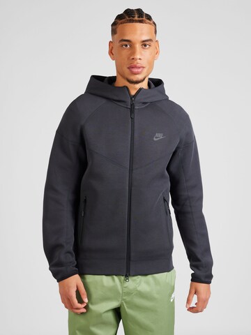 Veste de survêtement 'TCH FLC' Nike Sportswear en gris : devant