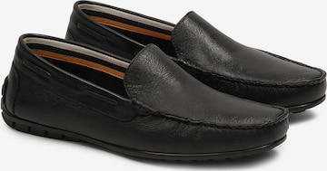 Kazar Moccasin in Black