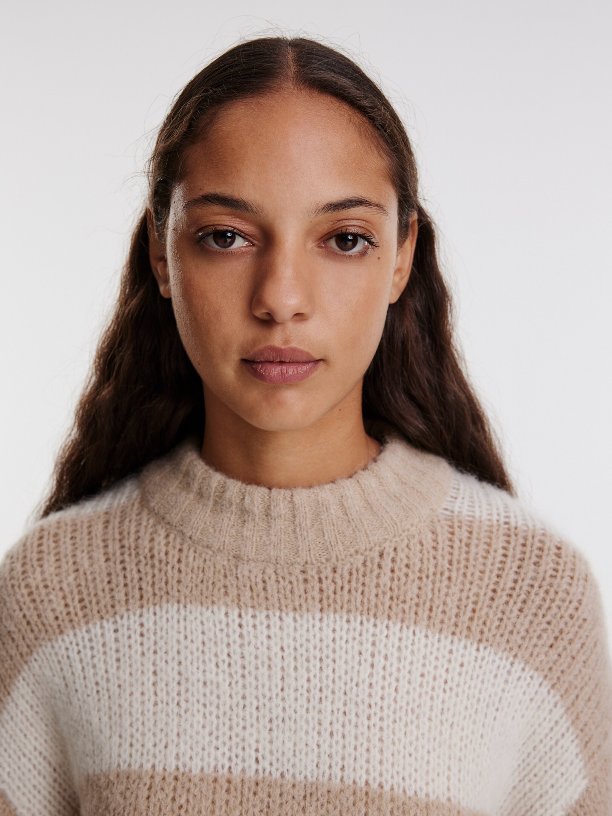 EDITED Producten Trui 'Nurit' Beige