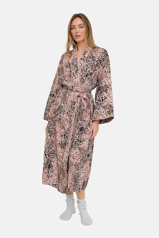 lily and lionel Morgenmantel 'Corina' in Braun: Vorderseite