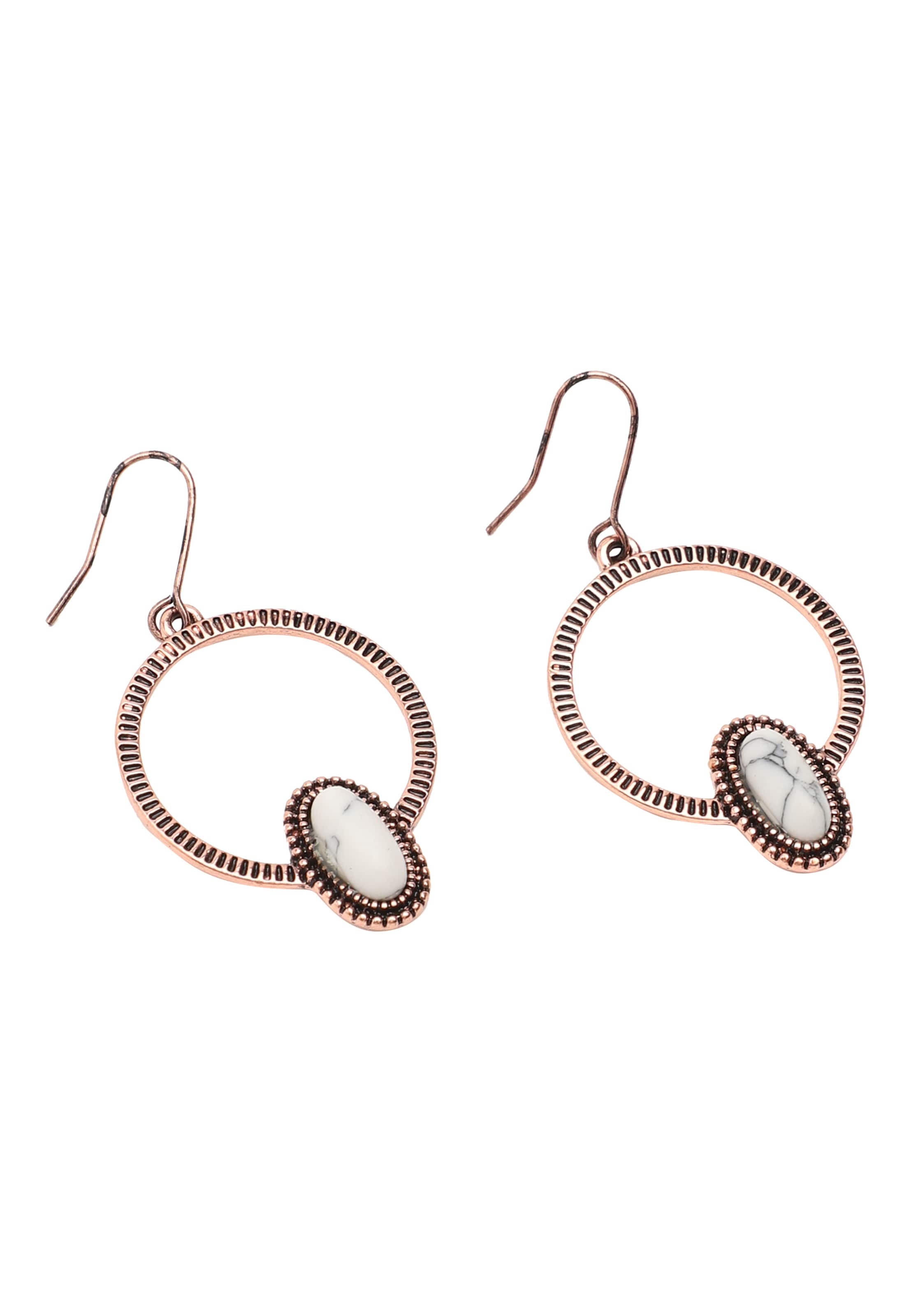 SOHI Серьги 'Betty' в Золотой: спереди