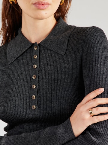 & Other Stories Pullover in Grau