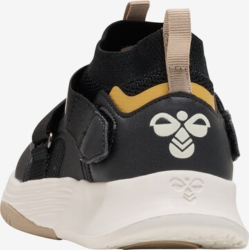 Sneaker di Hummel in nero