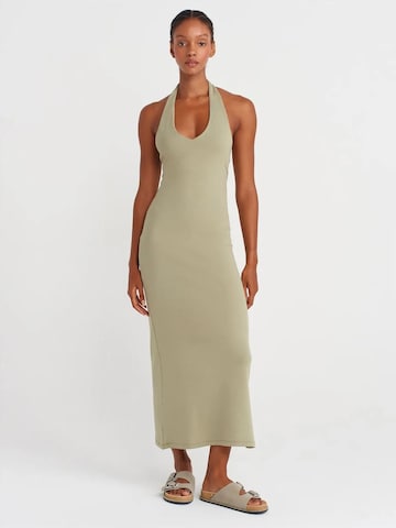 Dilvin - Vestido em verde: frente