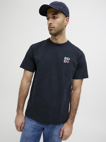 R.D.D. ROYAL DENIM DIVISION Bluser & t-shirts i blå
