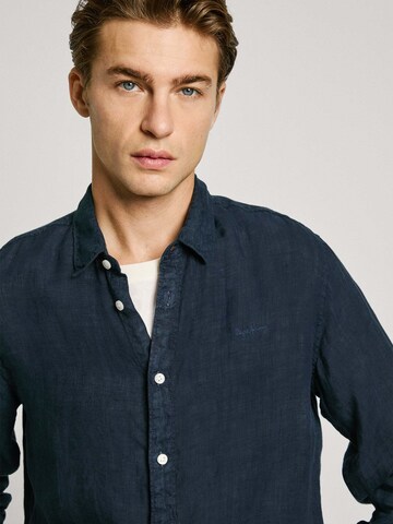 Pepe Jeans Regularny krój Koszula 'Arnau' w kolorze niebieski