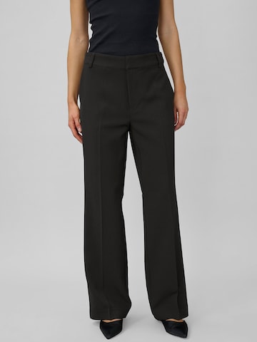 My Essential Wardrobe Loose fit Trousers with creases in Black: front