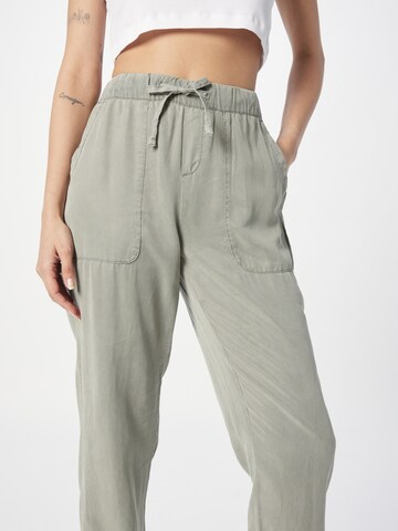 Soccx Tapered Trousers in Green