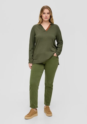 TRIANGLE - Pullover em verde