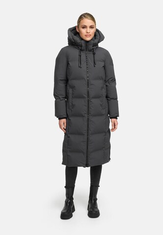Cappotto funzionale 'Tikoraa 16' di MARIKOO in grigio: frontale