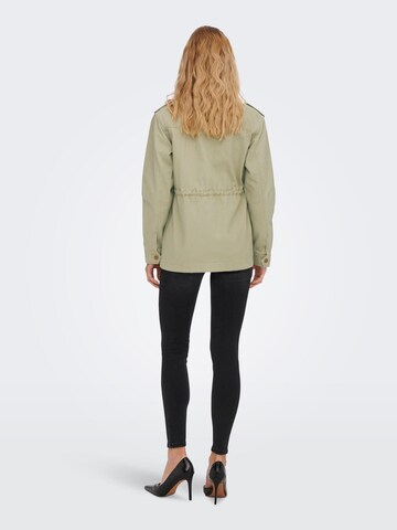 Veste mi-saison 'MILLE' ONLY en vert