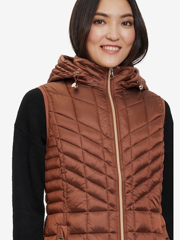 Betty Barclay Vest in Brown