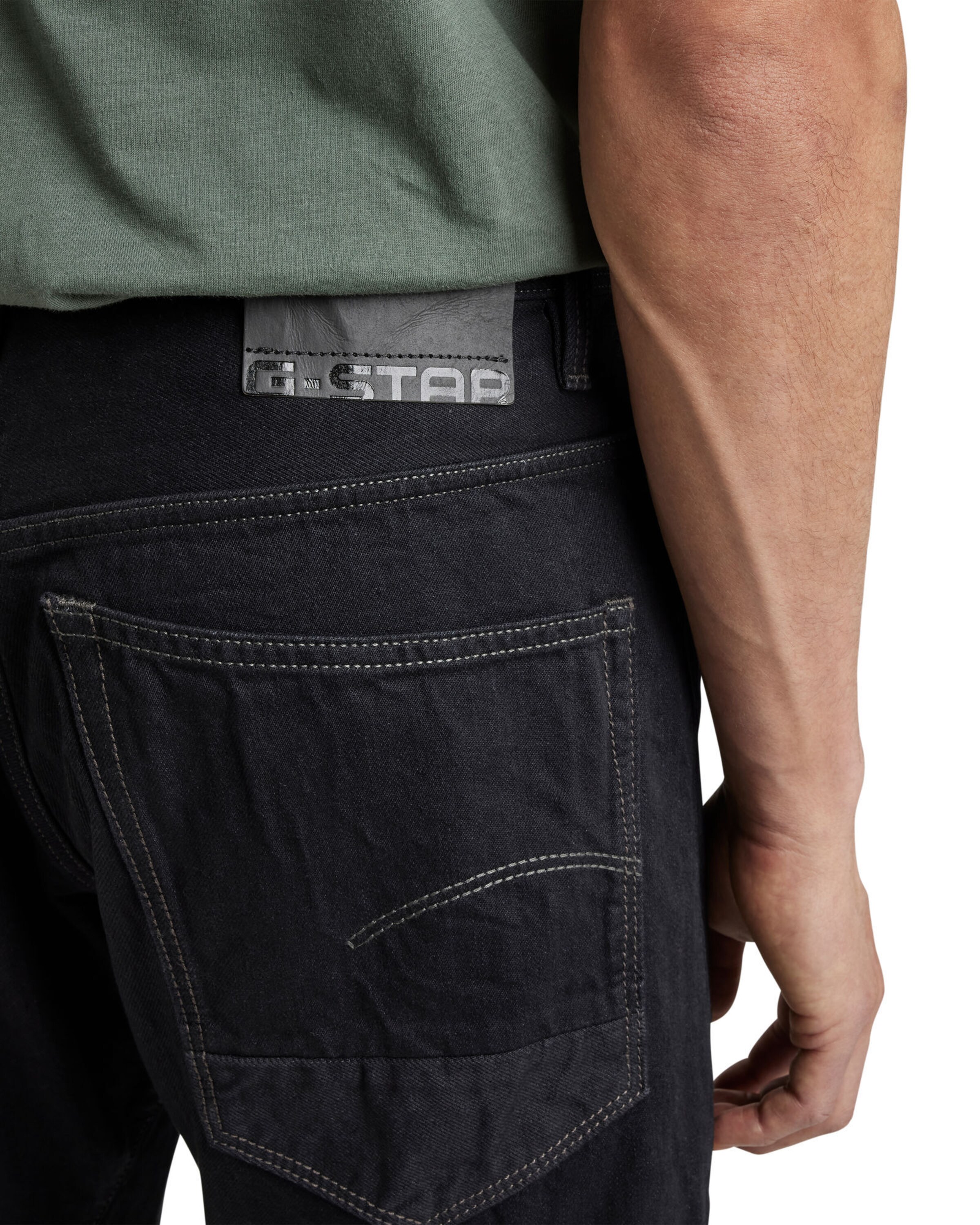 G-STAR Regularen Kavbojke | črna barva