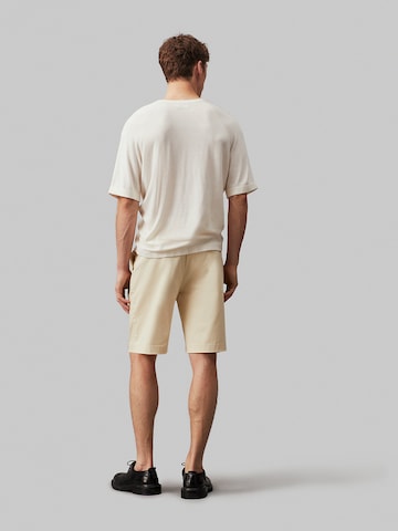 Regular Pantalon chino Calvin Klein en beige