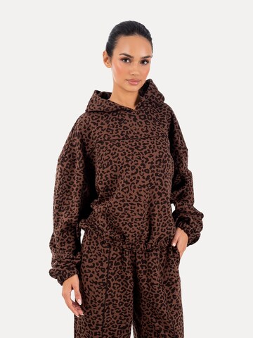 Veste de survêtement Smilodox en marron : devant