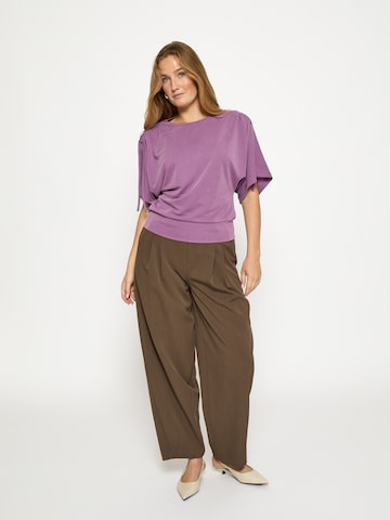 Peppercorn Top ' Lanai' in Groen