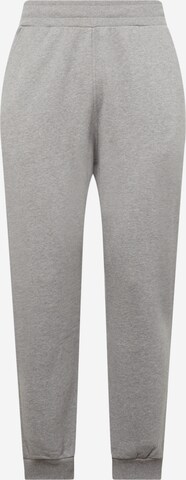 Effilé Pantalon Ocay en gris : devant